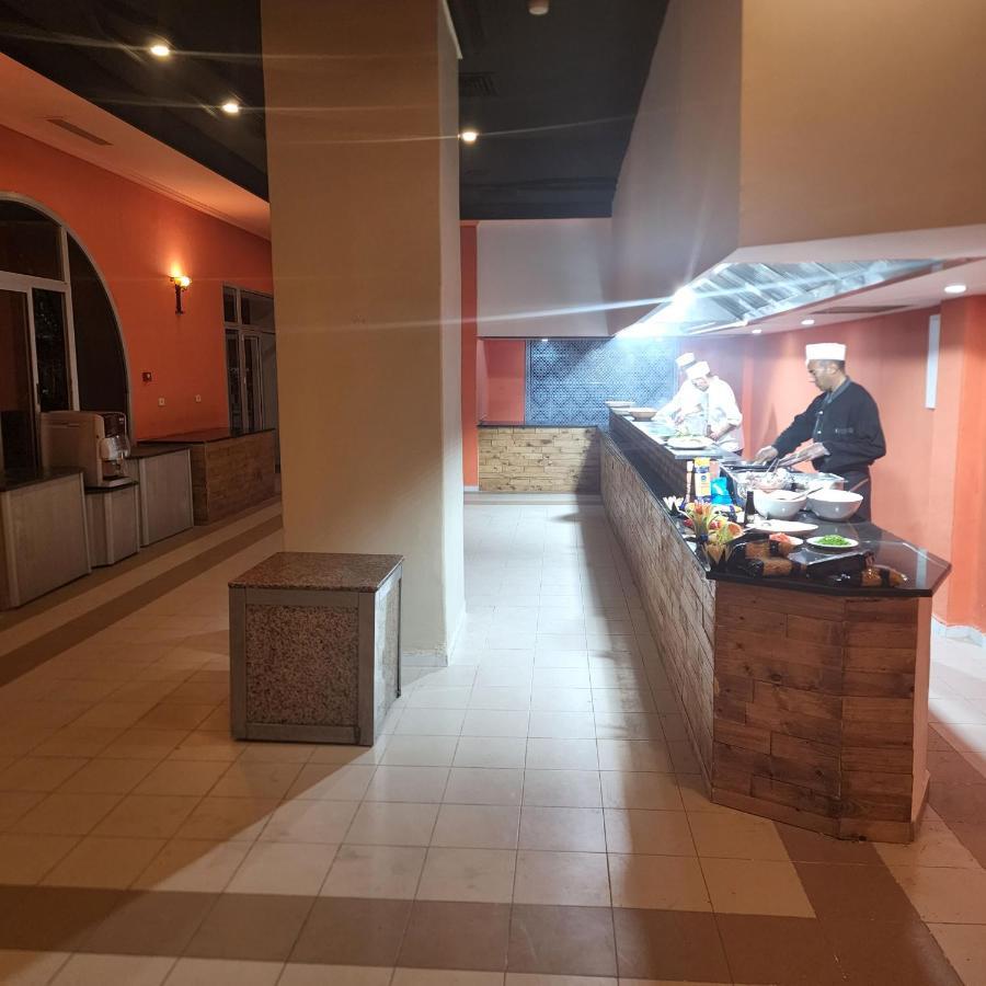 高尔夫海滩酒店 特里法 外观 照片